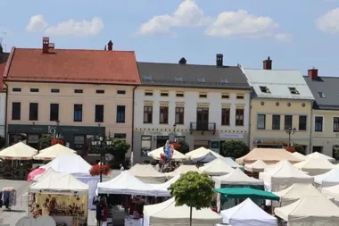 Rynek pełen rękodzieła i smaków. Jarmark Świętego Wita trwa
