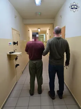 Na motorowerze, po alkoholu i z dożywotnim zakazem wpadł w Żywcu