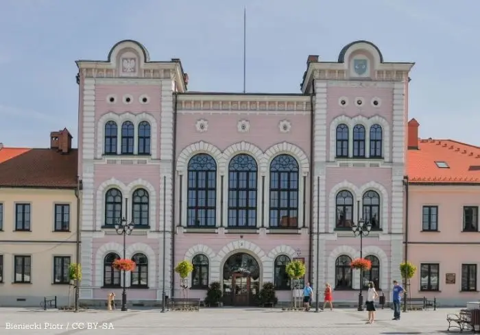 X Żywiecki Jarmark Bożonarodzeniowy znów ożywi Rynek - rękodzieło, smaki i świąteczna atmosfera