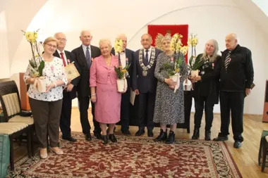 Cztery pary z Żywca świętują pół wieku razem. Otrzymały medale